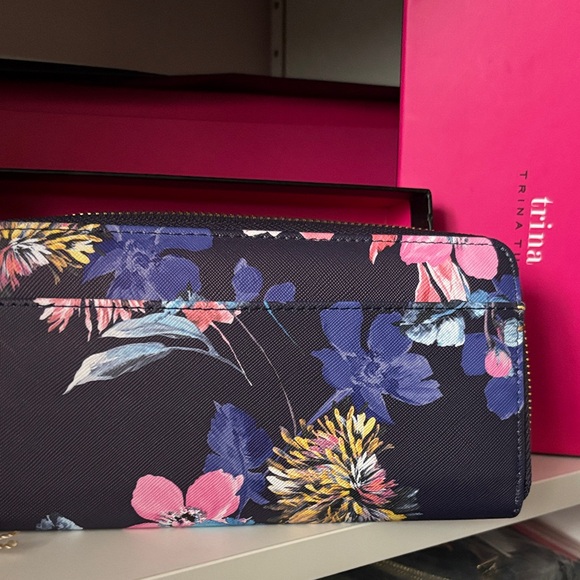 Trina Turk Floral Wallet - Black and Pink - Picture 1 of 5